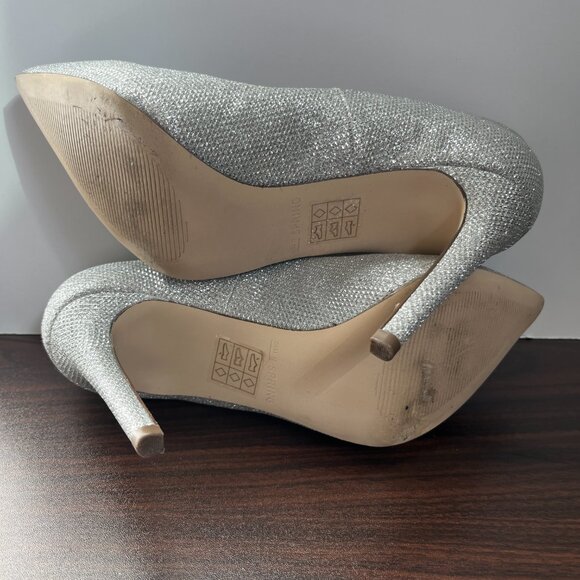 Call it Spring Women's Sparkly Silver Shimmery Pumps Heels Size 7.5 - Picture 9 of 9